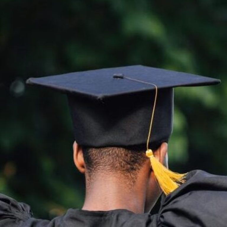 black-student-graduation-rate-featured-web-1000x600